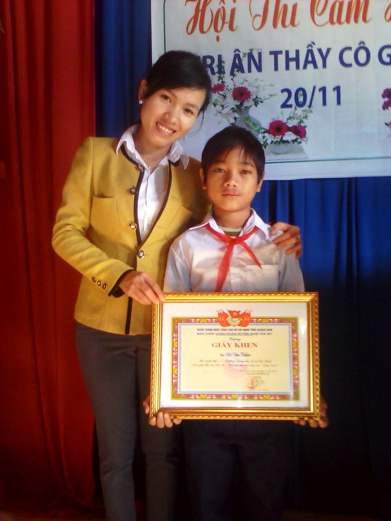 Niềm hạnh phúc khi nhận giải 3 cuộc thi viết về ước mơ của em do huyện Đoàn Nam Trà My Tổ Chức